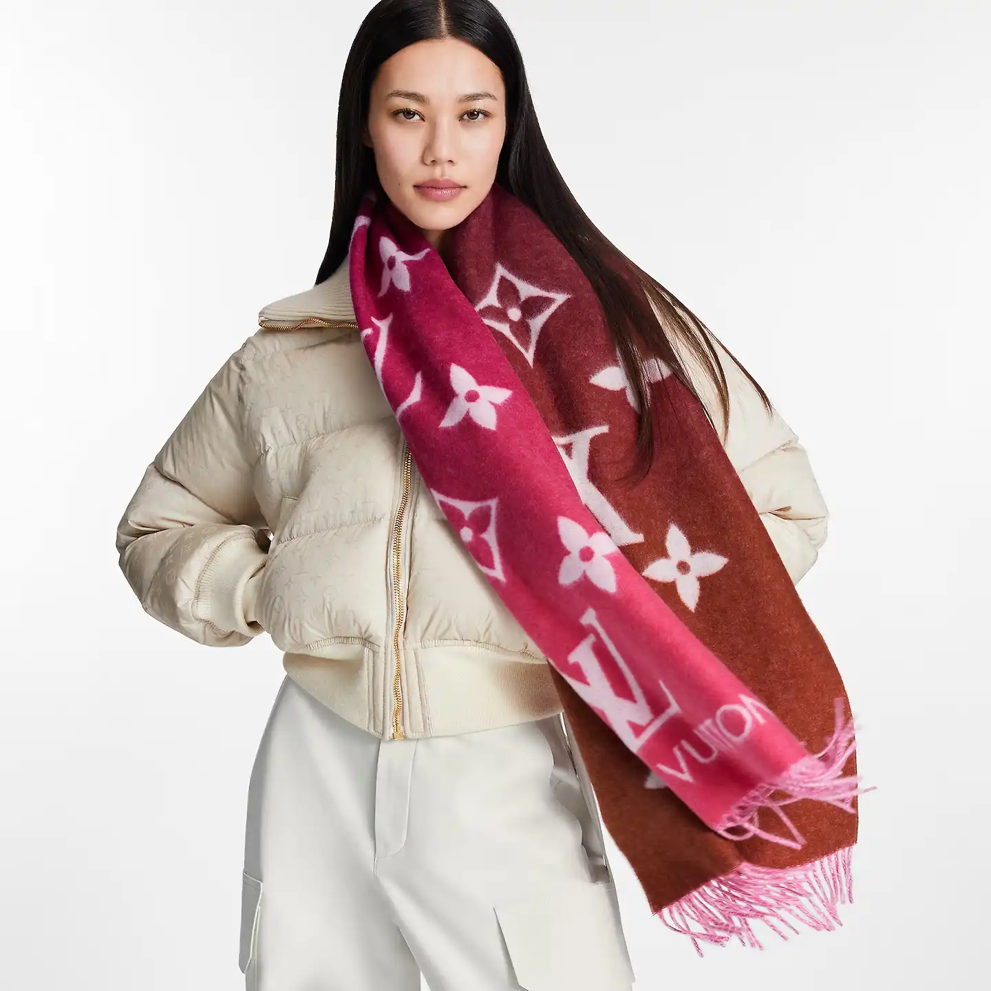 Affordable Louis Vuitton Grenadine M79506 Reykjavik Gradient Scarf 0124