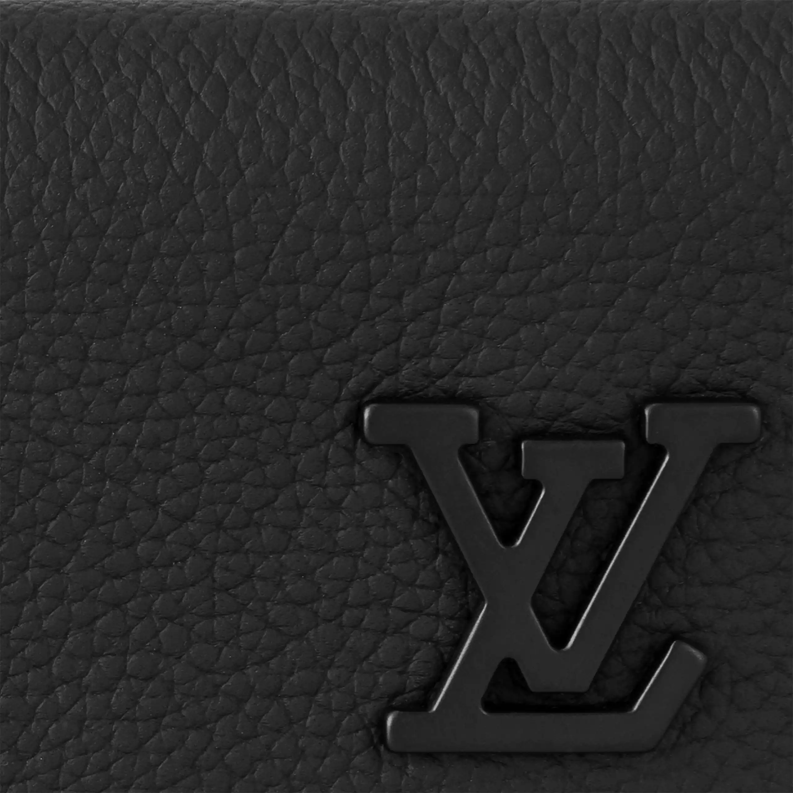 Cheap Louis Vuitton M81740 Pilot Wallet Black 0131