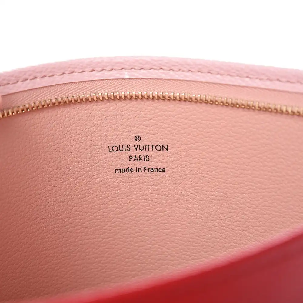 Cheap Louis Vuitton M67692 Monogram Giant Toiletry Pouch 26 Rouge 0129