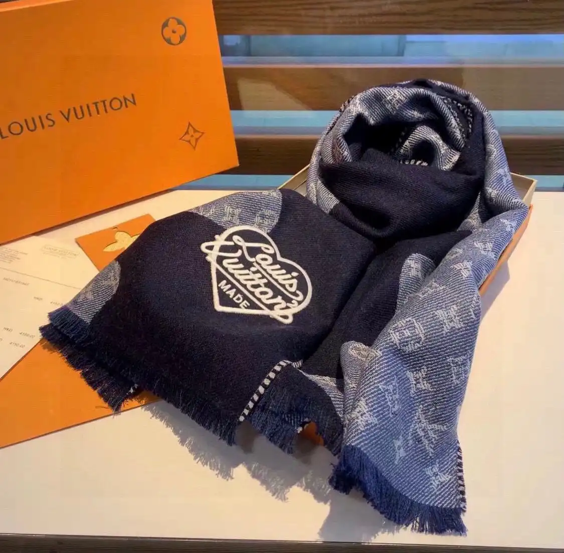 Cheap Louis Vuitton x Nigo MP3255 Monogram Drip Blue Scarf 0130