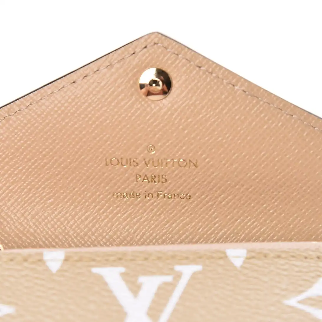 Cheap Louis Vuitton Monogram Giant Zoe Wallet Khaki M67640 0205