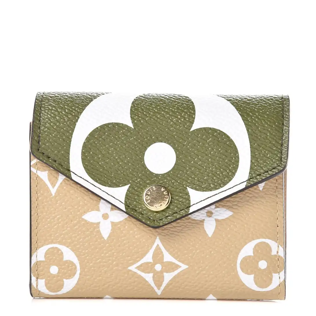 Cheap Louis Vuitton Monogram Giant Zoe Wallet Khaki M67640 0205